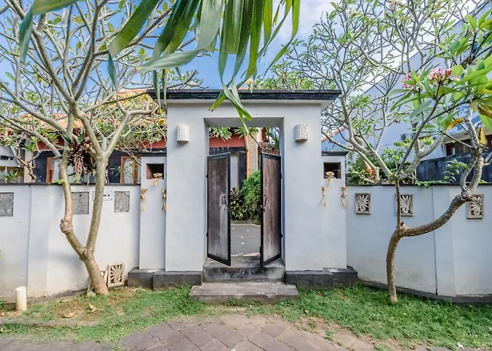 Padma Villa